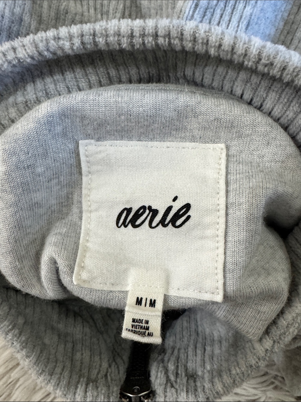 aerie Light Gray Ribbed Cropped Zip Jacket - Picture 6 of 7